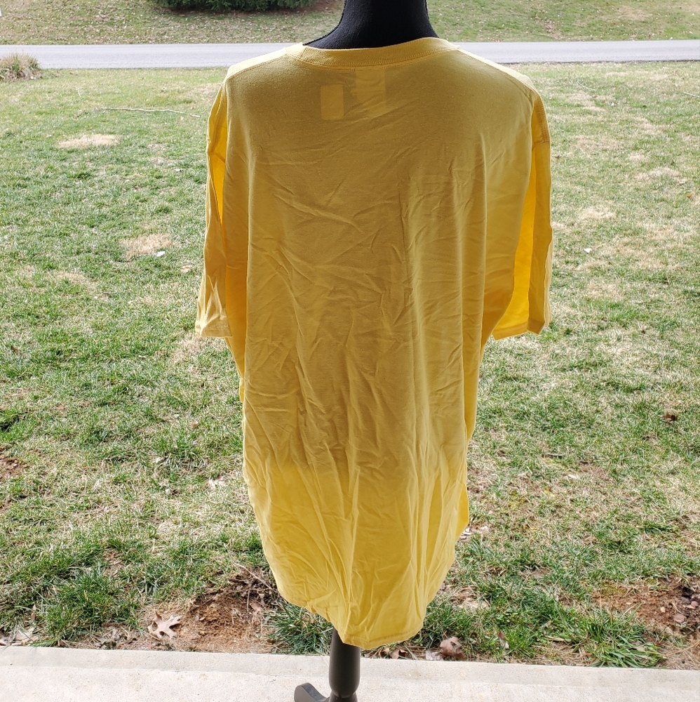 NWT Unisex SpongeBob t-shirt - Picture 3 of 3